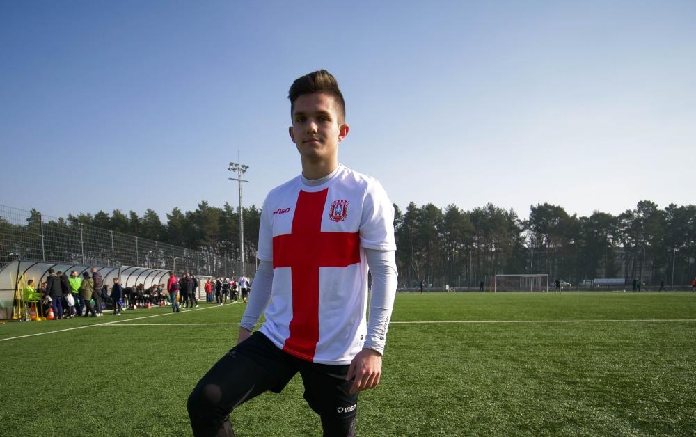 Młody zawodnik był w tym roku bliski powrotu do Małopolski, jednak jego transfer do I-ligowej Puszczy Niepołomice nie doszedł do skutku. Foto: Resovia