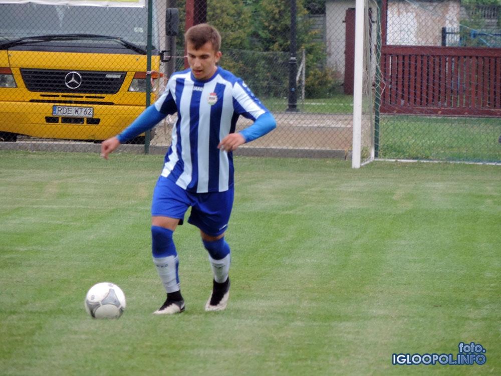 Kamil Rokita zacząłem sezon w brawach Igloopolu, teraz gra z Resovią w Centralnej Lidze Juniorów (fot. igloopol.info)