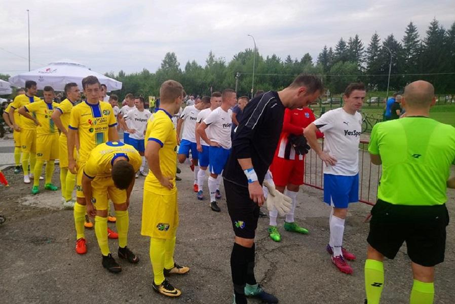 Ekoball Stal Sanok uległa na własnym stadionie z Wisłokiem Wiśniowa. (fot. Ekoball Sanok)