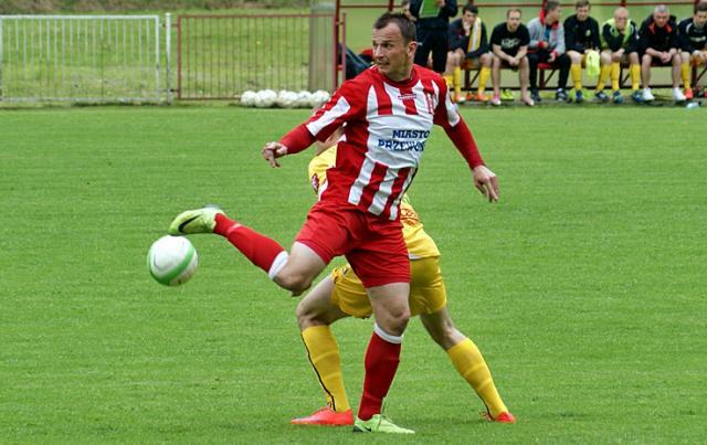 Tomasz Walat jest jednym z piłkarzy przymierzanych do Sokoła Sieniawa (fot. Mieczysław Turczyn)