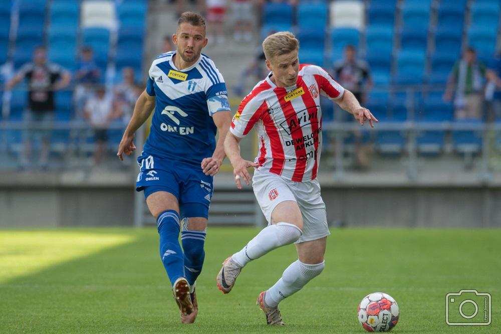 Rafał Mikulec może trafić w letnim okienku transferowym do Wisły Kraków! (fot. Resovia)