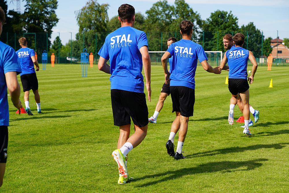 Stal Mielec przegrała w trzecim sparingu z ŁKS-em Łódź (fot. Marcel Kowalczuk)