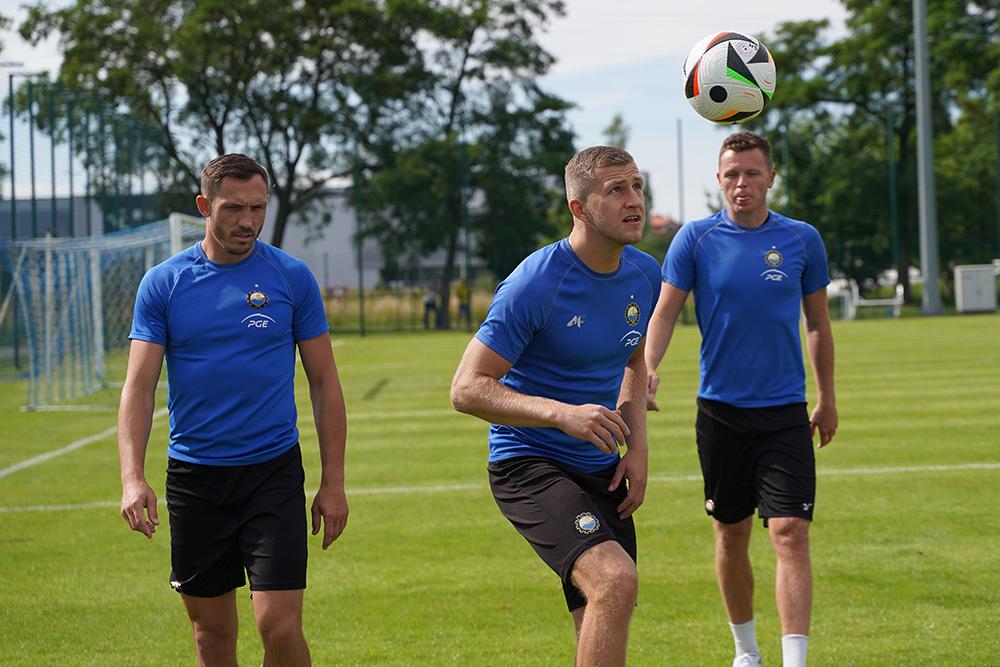 Stal Mielec wróciła do treningów! Nie zabrakło nowych twarzy!