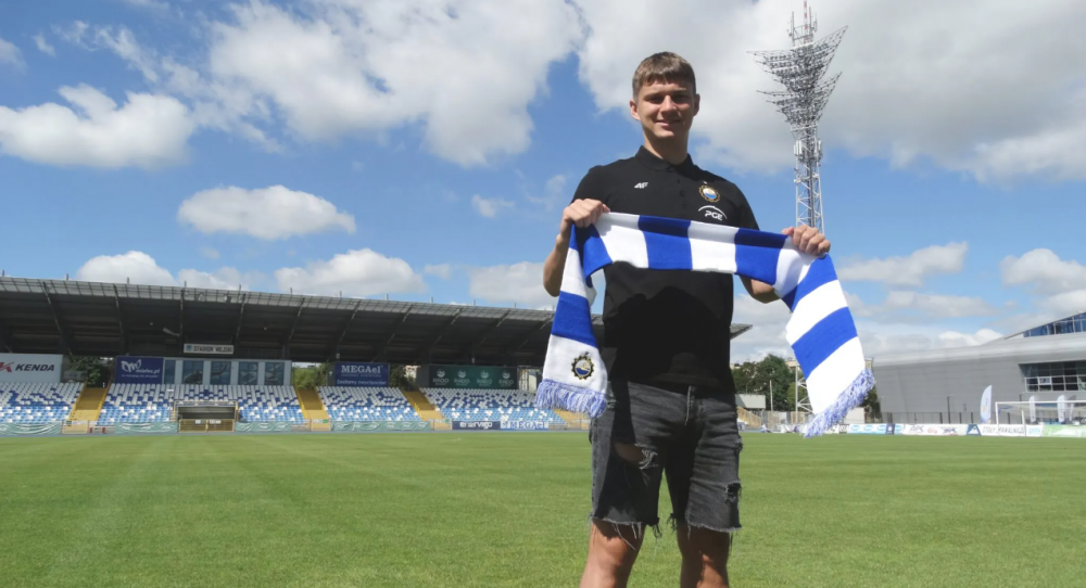 Dawid Tkacz powołany na zgrupowanie selekcyjne reprezentacji Polski U-20 (Fot. FKS Stal Mielec S.A.)