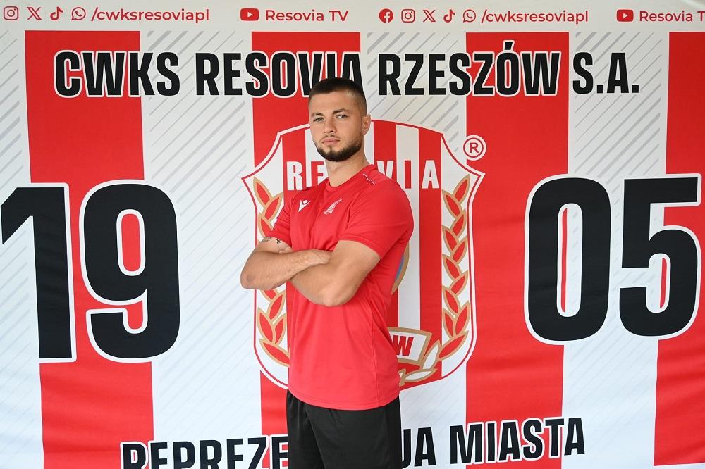 Tomasz Matuszewski został nowym piłkarzem Resovii! (fot. Resovia)