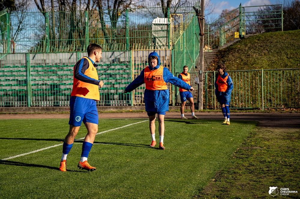 Unia Tarnów rozegra osiem sparingów w przerwie zimowej. (fot. Chełmianka Chełm)